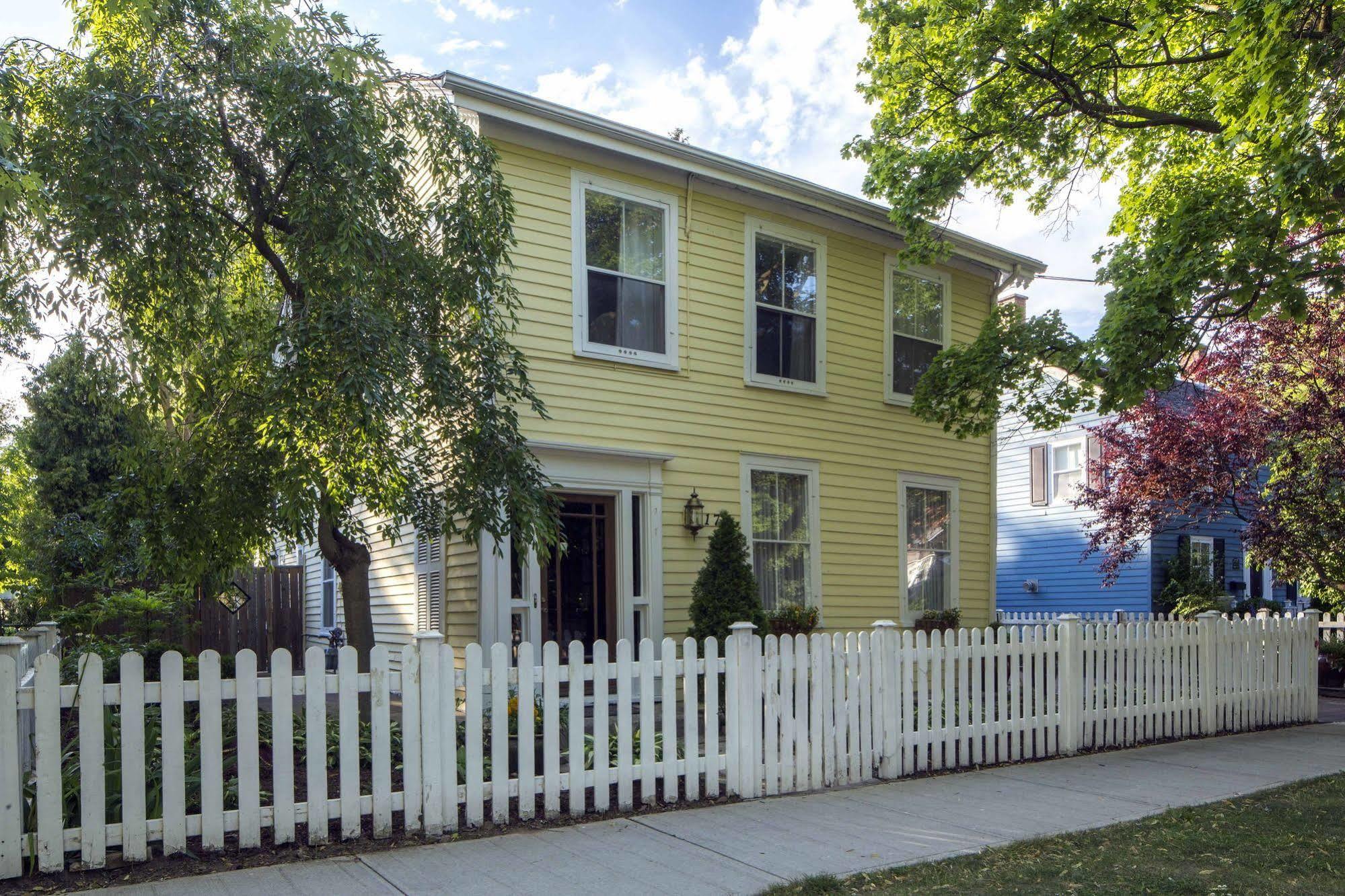 Queen Regent Bed & Breakfast Niagara-on-the-Lake Exteriör bild